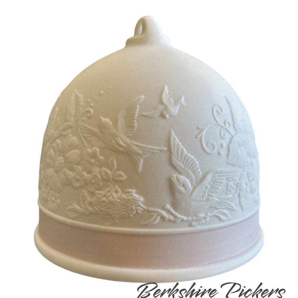 Lladro Retired "1991 Spring Bell Ornament" with‎ Box 7613 - Picture 2 of 12